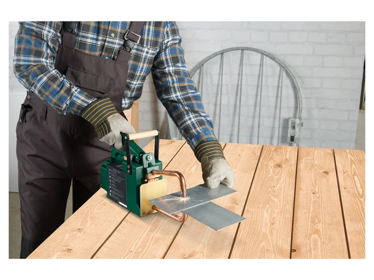 PARKSIDE® Soudeuse par point PPSZ 700 A1