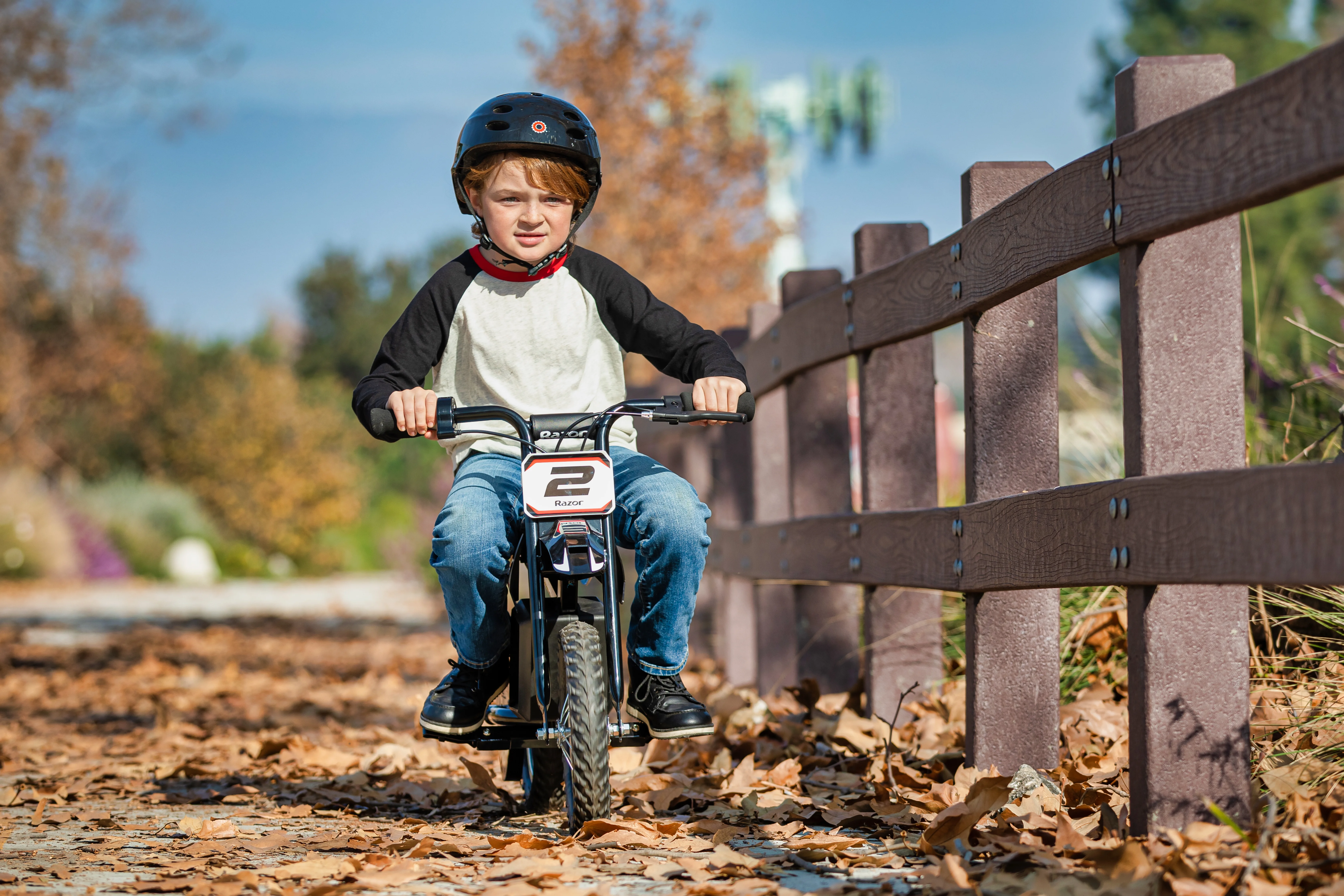 Razor Dirt Rocket MX125 Electric-Powered Dirt Bike - Black with Decal Included, for Child 5+
