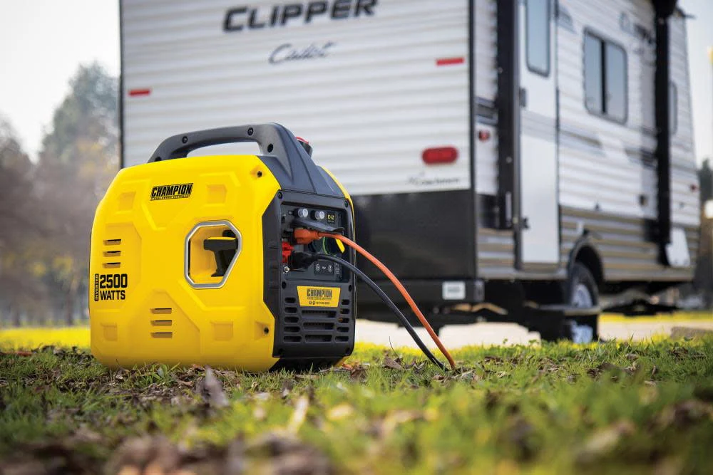 Champion Power Equipment 2500-Watt Ultralight Portable Inverter Generator