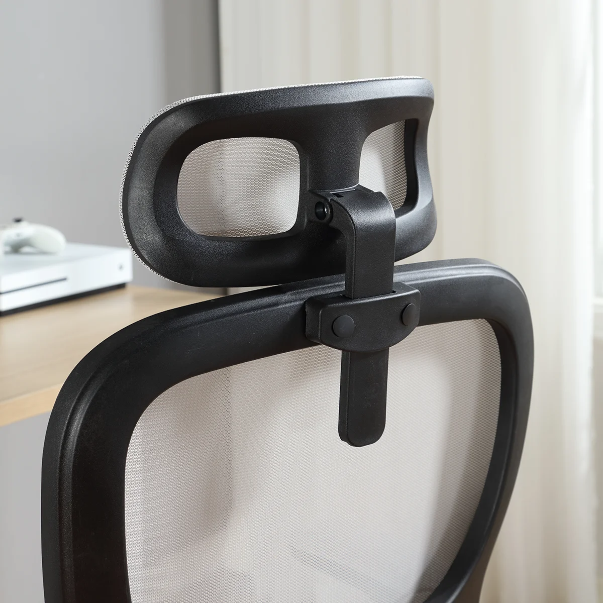 Mainstays Ergonomic Height Adjustable Mesh Office Chair for Teens and Adults with Lumbar Support and Tilt Function, with Leg Rest, Black